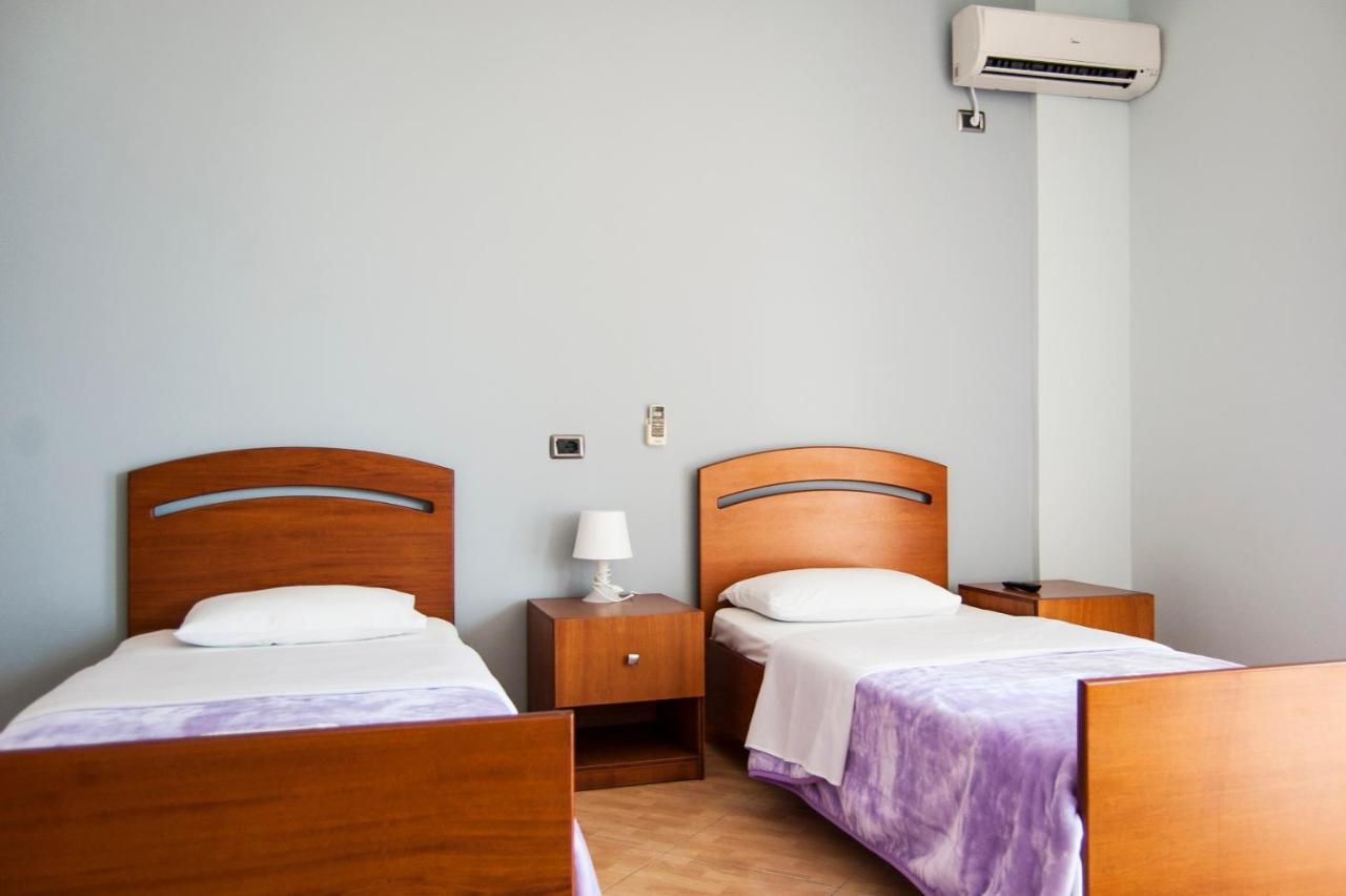 Hotel Dhima Himarë