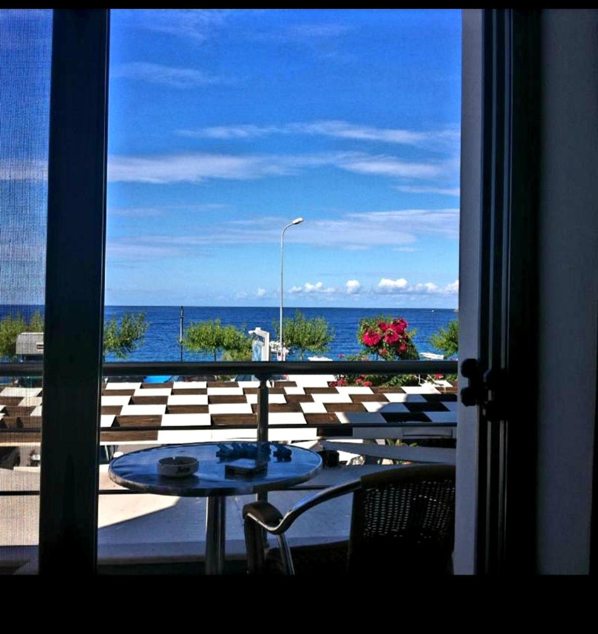 Hotel Dhima 3*